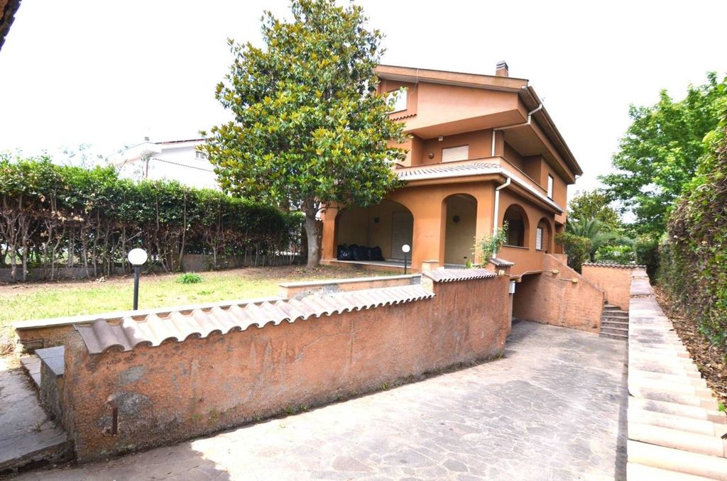 Maison de luxe à vendre à Rome, 819 000 €, Photo 6