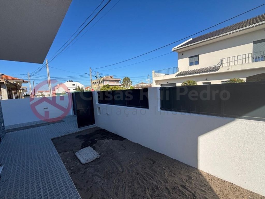 Luxury House for sale in Seixal, 640 000 €, Photo 7