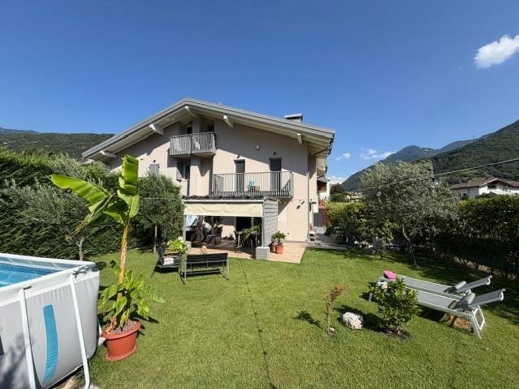Luxury House for sale in Ala, 600 000 €, Photo 1