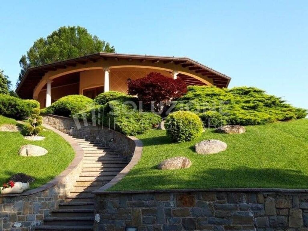Luxury House for sale in Foresto Sparso, 790 000 €, Photo 1