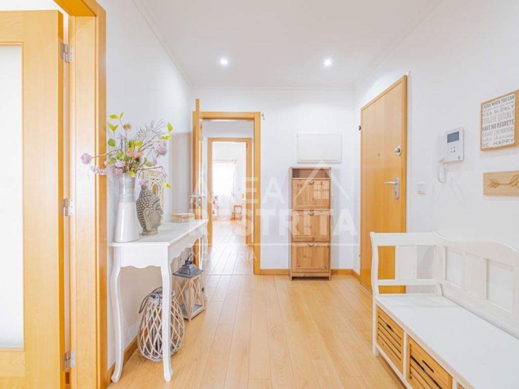 Appartement de luxe à vendre à Seixal, 467 000 €, Photo 3