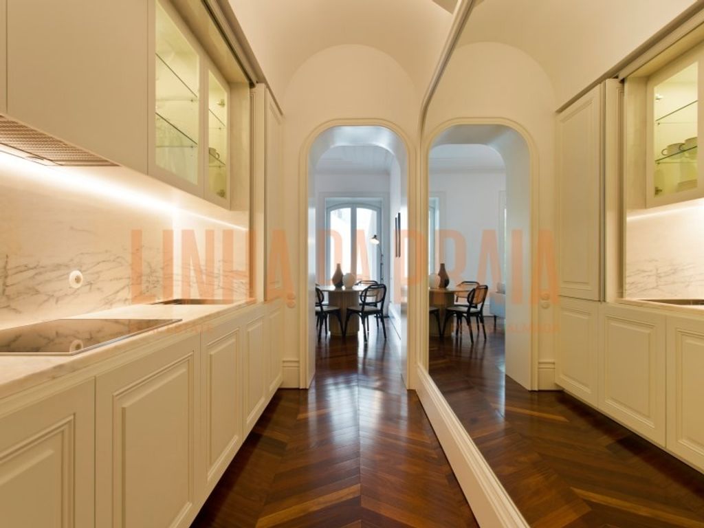 Appartement de luxe à vendre à Porto, 560 000 €, Photo 3