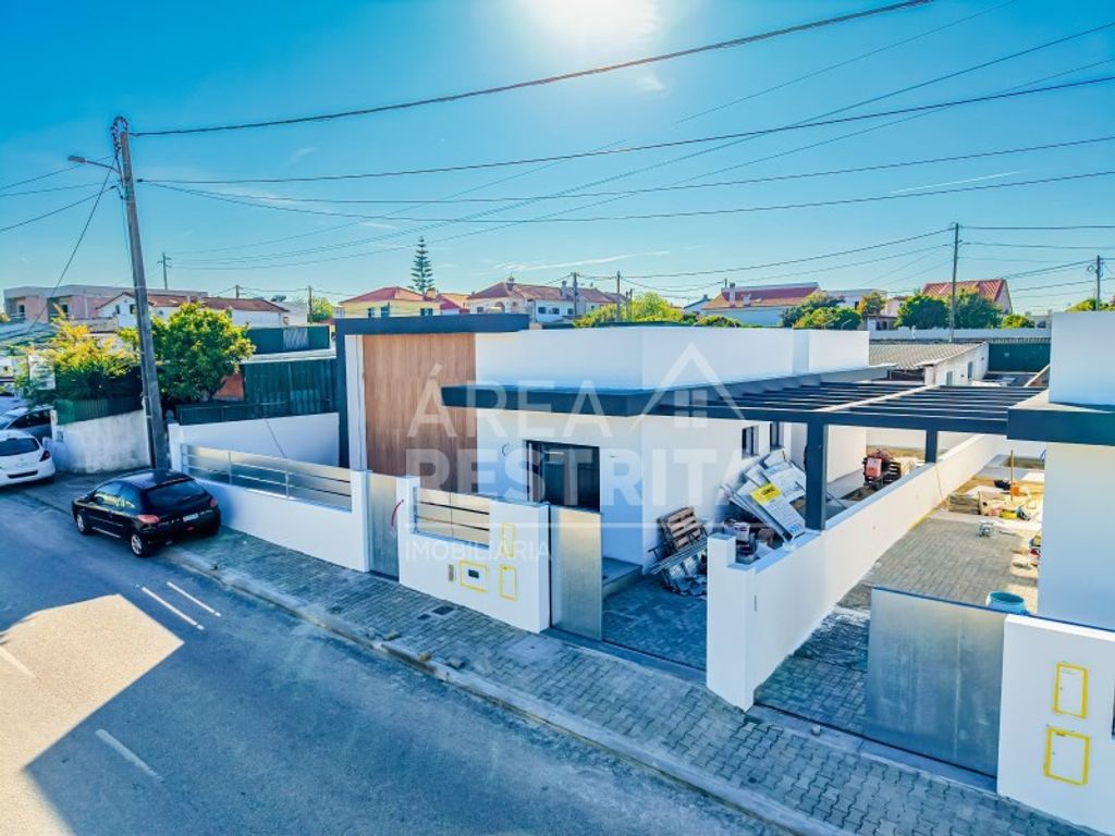 Maison de luxe à vendre à Seixal, 550 000 €, Photo 5