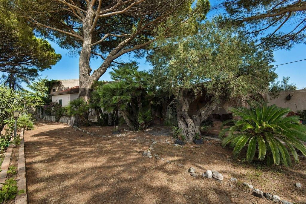 Maison de luxe à vendre à Messina, 780 000 €, Photo 6