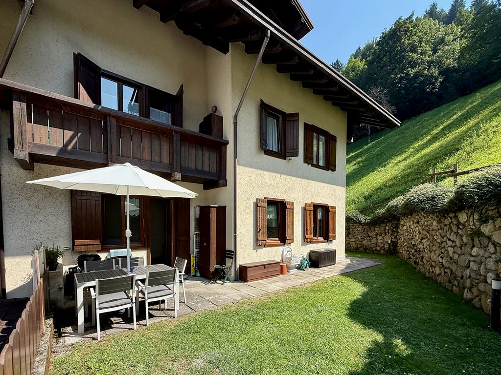 Appartement de luxe à vendre à Pinzolo, 570 000 €, Photo 1
