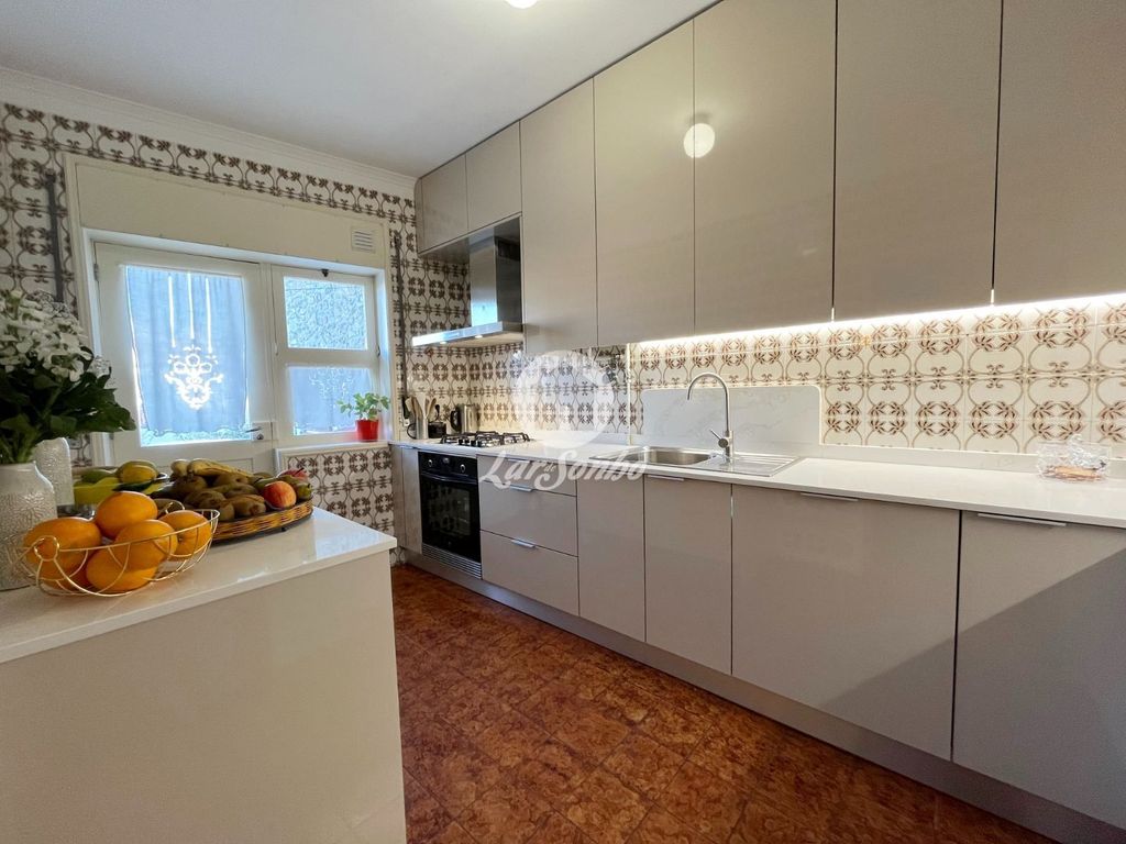 Maison de luxe à vendre à Póvoa de Varzim, 750 000 €, Photo 2