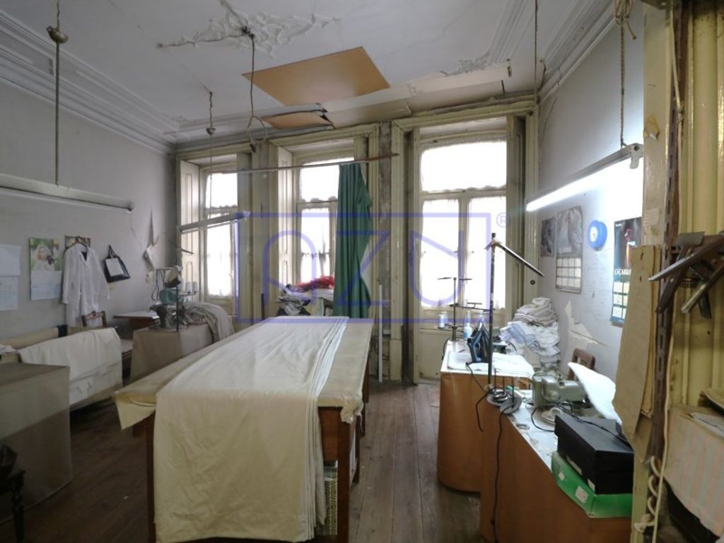 Maison de luxe à vendre à Porto, 890 000 €, Photo 2