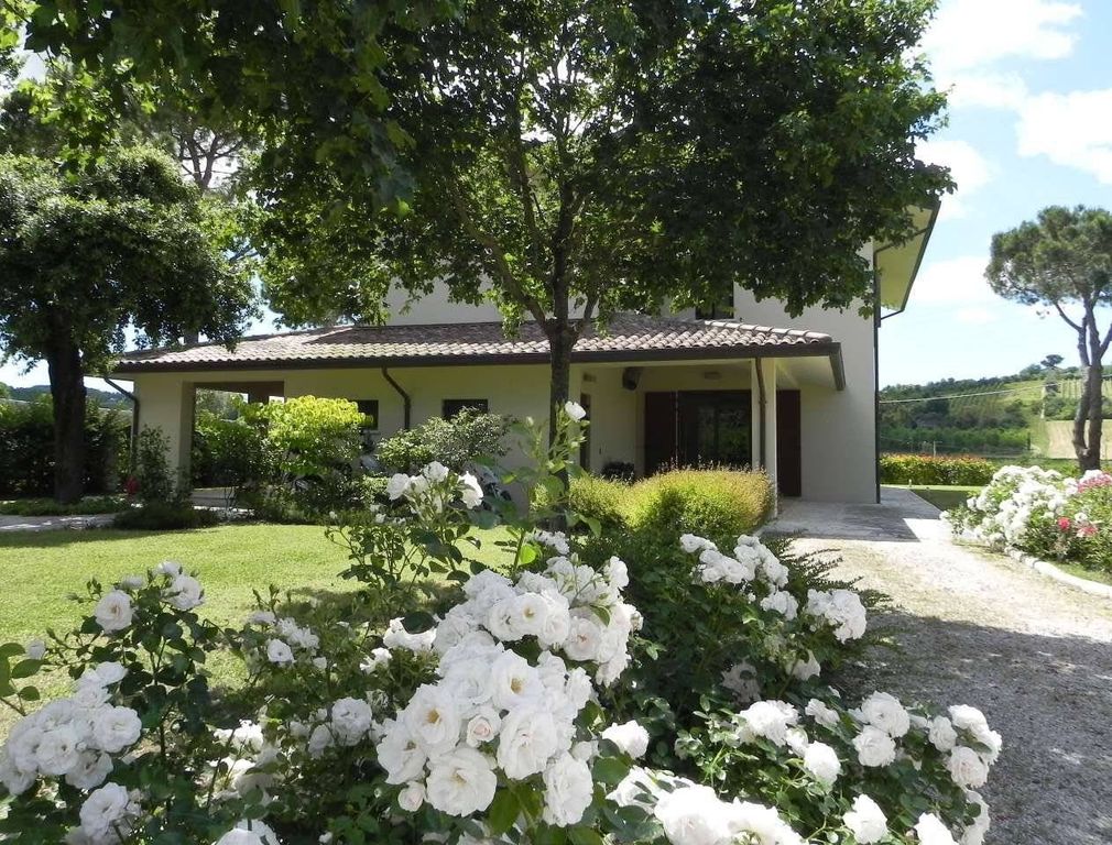 Luxury House for sale in Cesena, 1 300 000 €, Photo 1