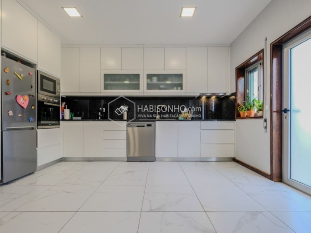 Maison de luxe à vendre à Gondomar, 440 000 €, Photo 2
