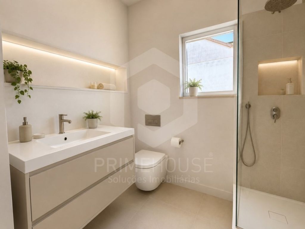 Luxury House for sale in Seixal, 435 000 €, Photo 2