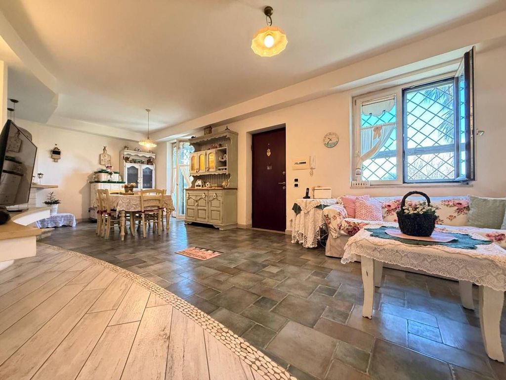 Maison de luxe à vendre à Monte Di Procida, 625 000 €, Photo 3