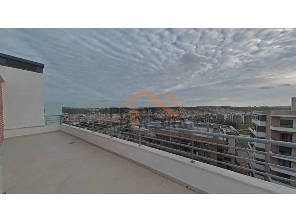 Luxury Apartment for sale in Odivelas, 995 000 €, Photo 3