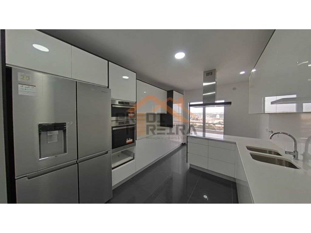 Appartement de luxe à vendre à Odivelas, 995 000 €, Photo 3