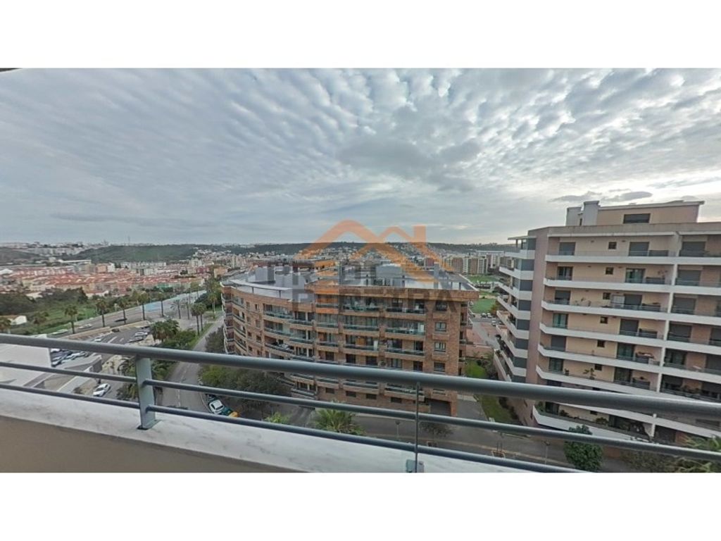 Luxury Apartment for sale in Odivelas, 995 000 €, Photo 4