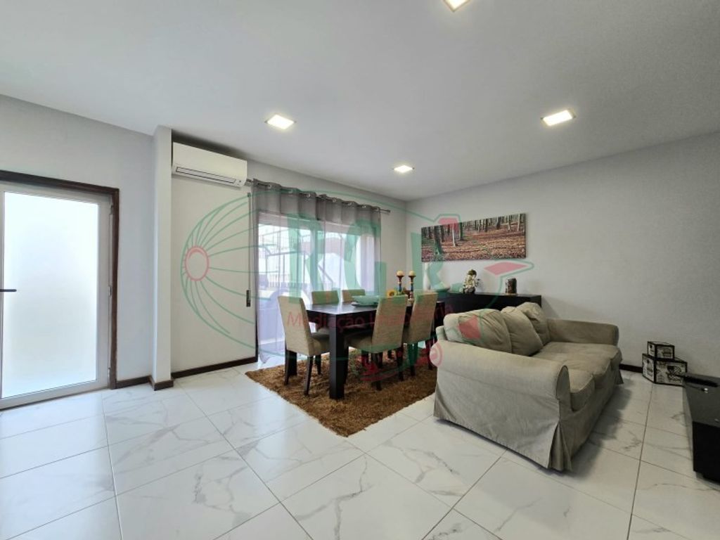 Luxury House for sale in Gondomar, 440 000 €, Photo 5