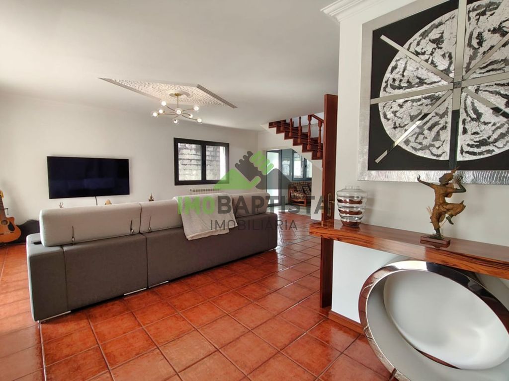 Luxury House for sale in Santa Maria Da Feira, 420 000 €, Photo 6