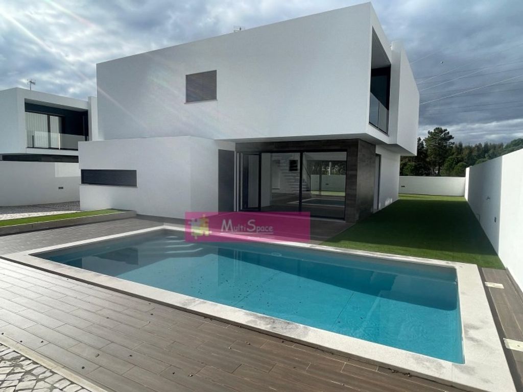 Maison de luxe à vendre à Entroncamento, 675 000 €, Photo 1