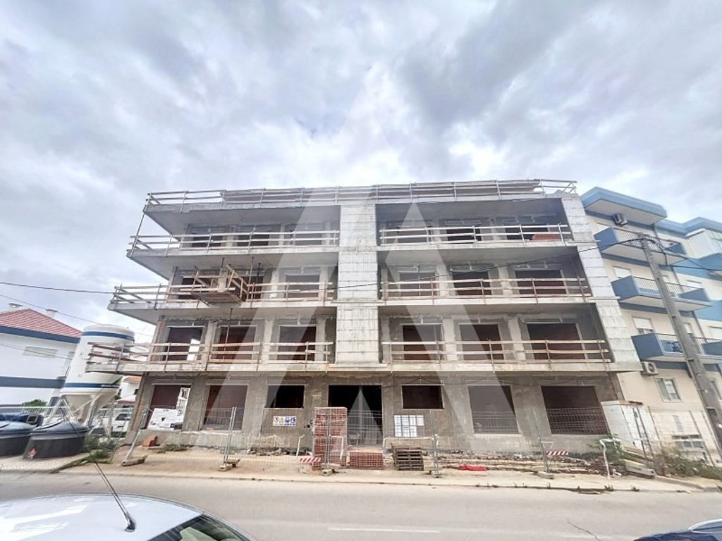Luxury Apartment for sale in Seixal, 590 000 €, Photo 1
