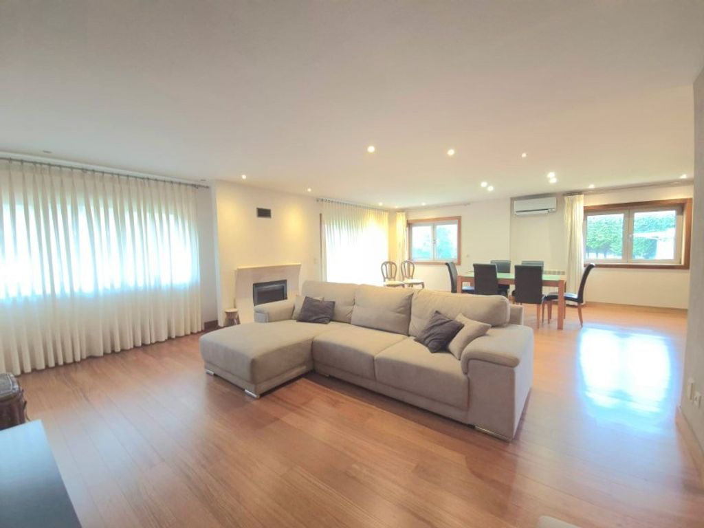 Maison de luxe à vendre à Vila Do Conde, 796 000 €, Photo 1