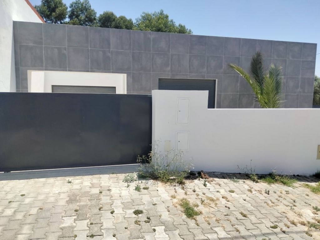Maison de luxe à vendre à Charneca de Caparica, 650 000 €, Photo 2