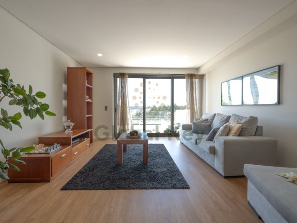 Luxury House for sale in Gondomar, 480 000 €, Photo 2
