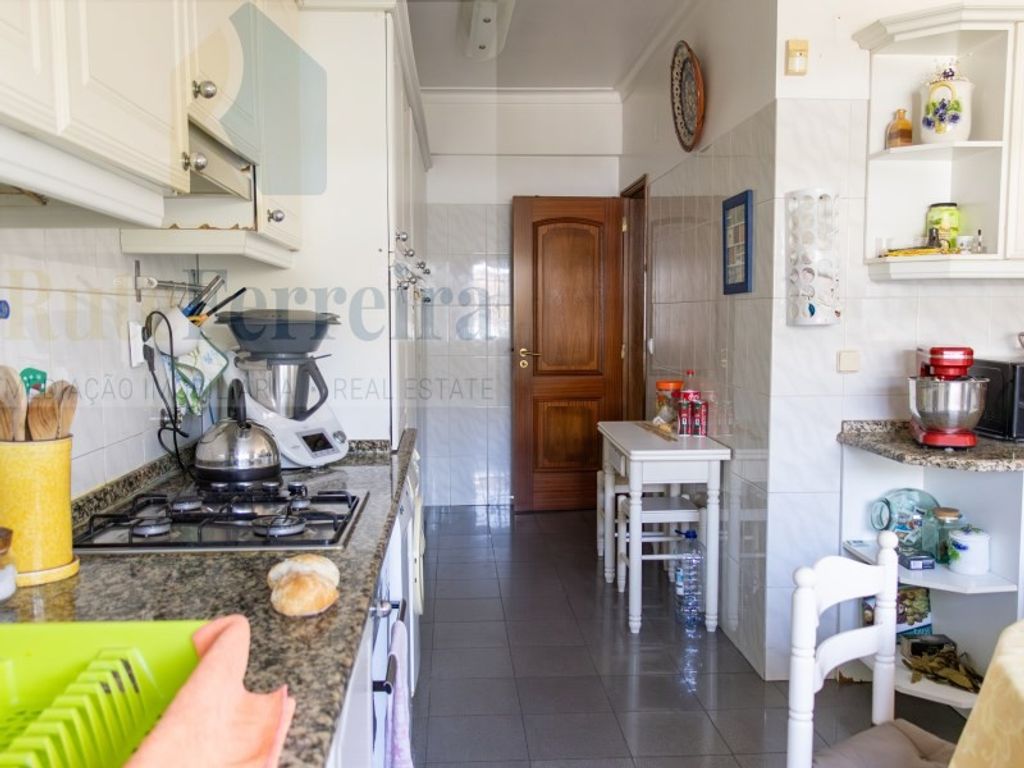 Maison de luxe à vendre à Almada, 695 000 €, Photo 3