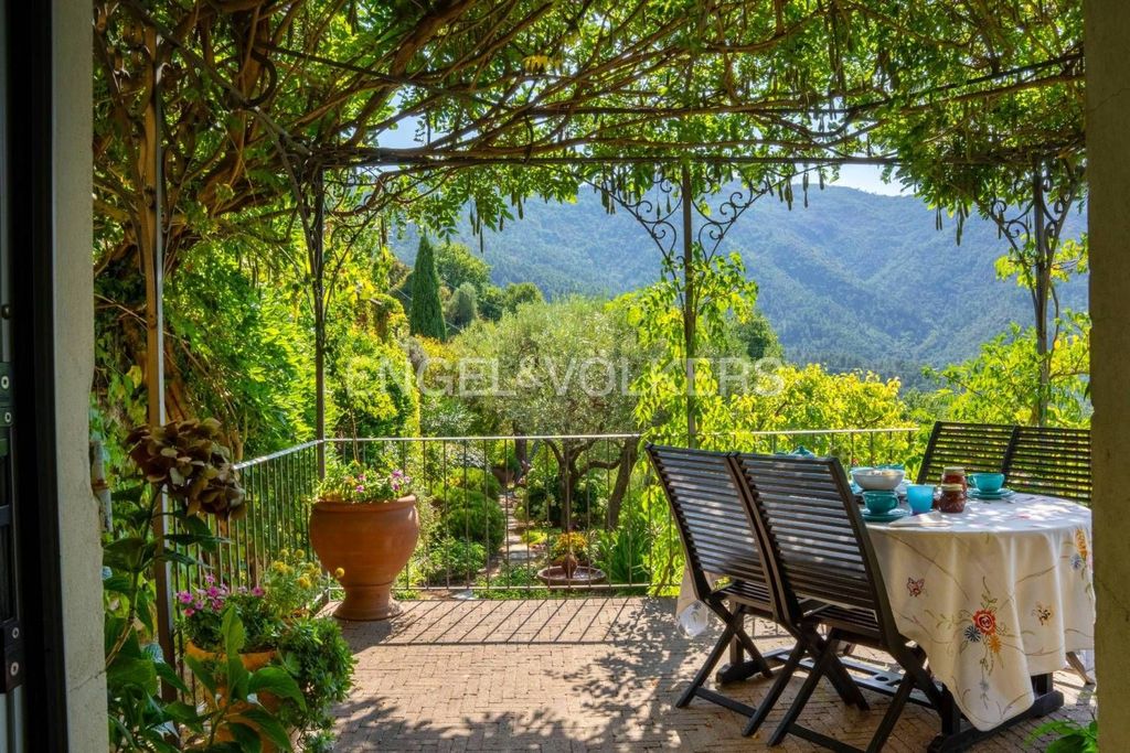 Luxury House for sale in Castiglione, 780 000 €, Photo 1