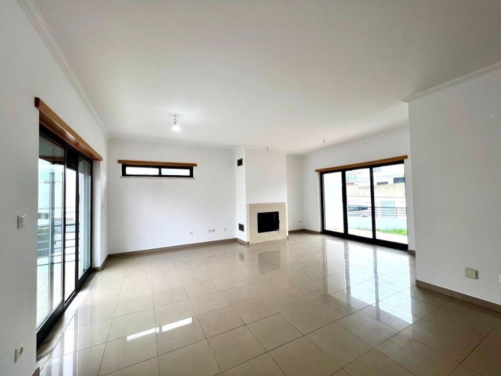 Maison de luxe à vendre à Almada, 695 000 €, Photo 2