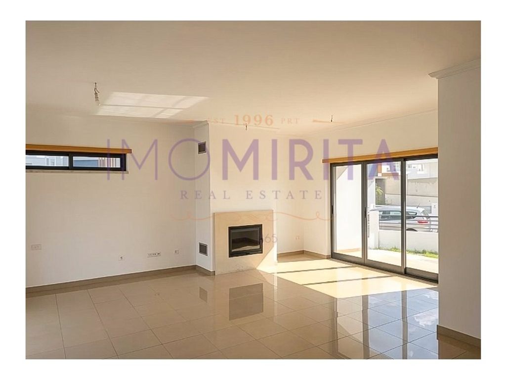 Maison de luxe à vendre à Almada, 695 000 €, Photo 3