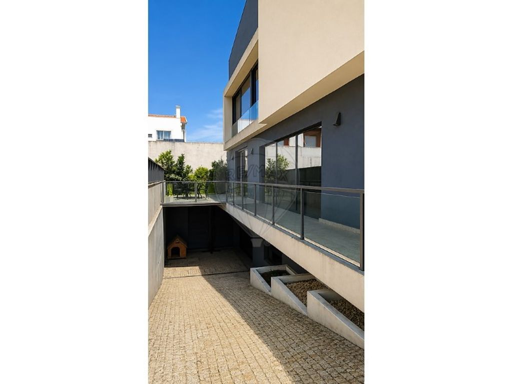 Maison de luxe à vendre à Maia, 750 000 €, Photo 5