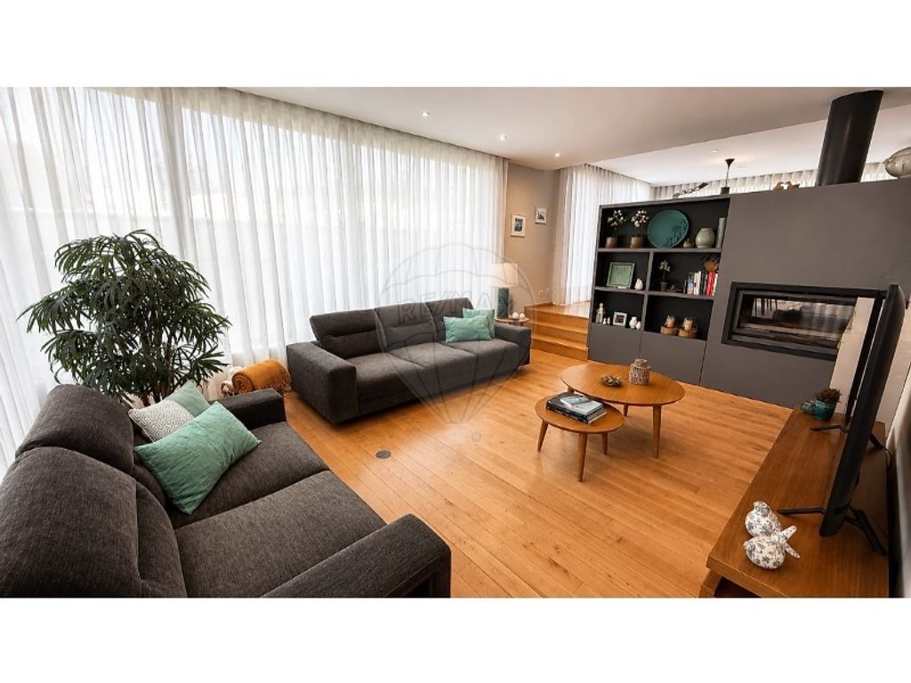 Maison de luxe à vendre à Maia, 750 000 €, Photo 6