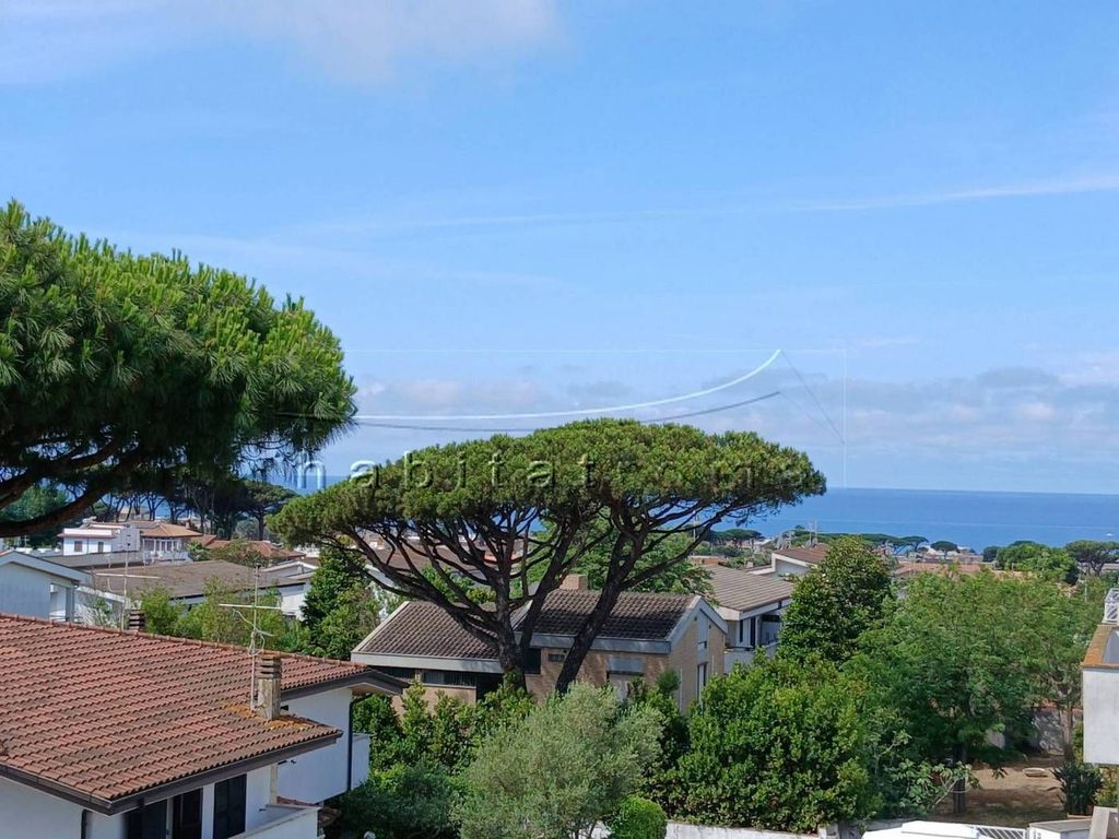 Luxury House for sale in Anzio, 530 000 €, Photo 1