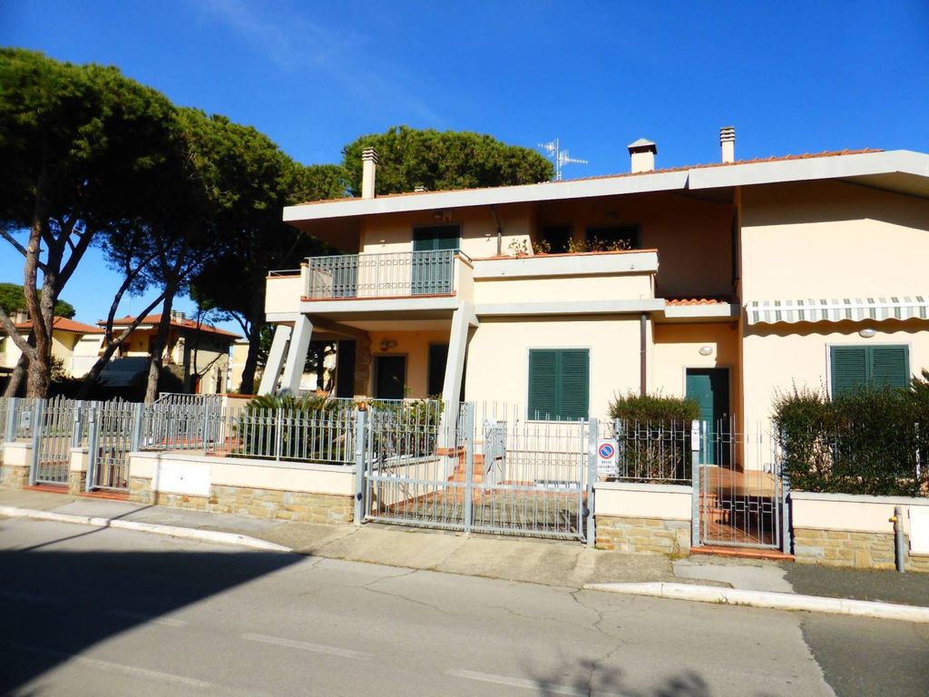 Appartement de luxe à vendre à Follonica, 890 000 €, Photo 1