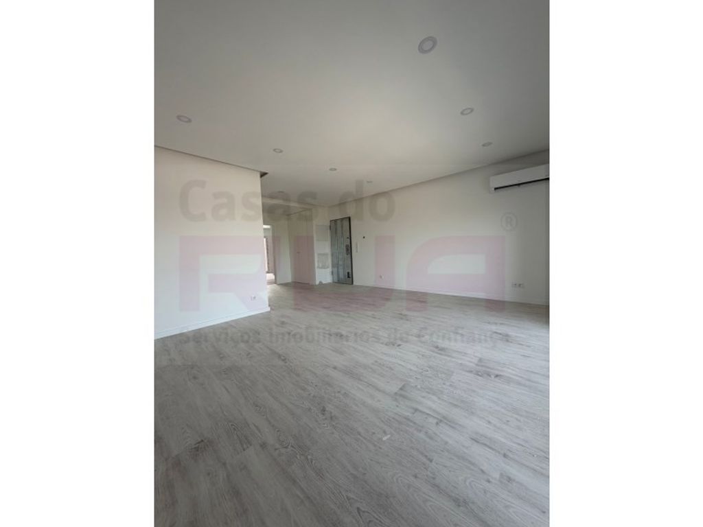 Luxury Apartment for sale in Seixal, 675 000 €, Photo 2