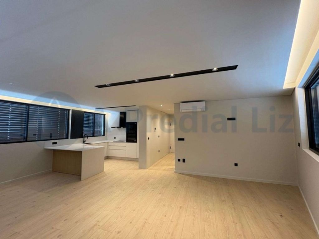 Luxury Apartment for sale in Gondomar, 576 000 €, Photo 3