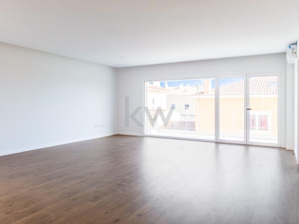 Luxury House for sale in Odivelas, 940 000 €, Photo 3