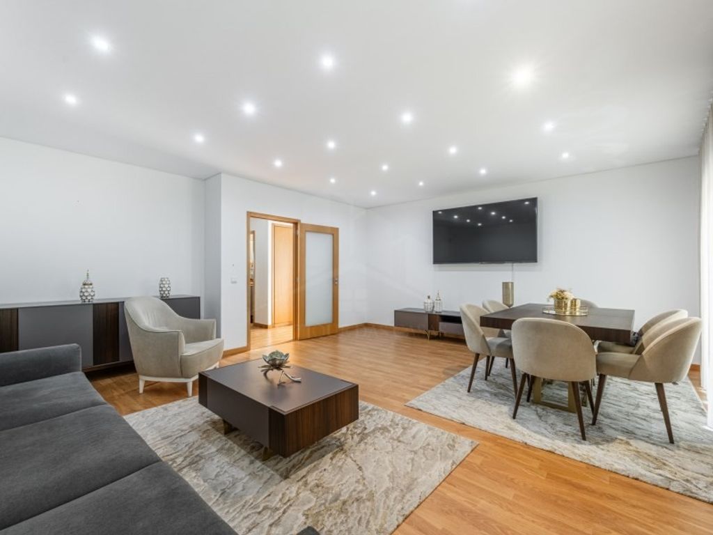 Luxury House for sale in Gondomar, 525 000 €, Photo 6