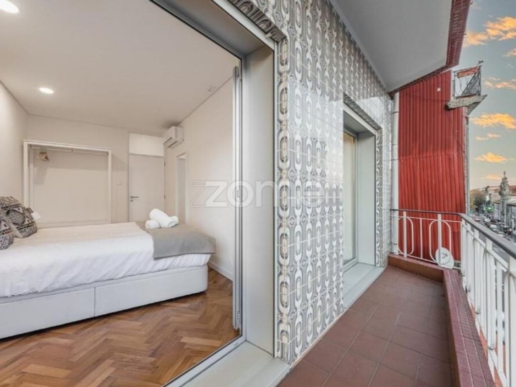 Appartement de luxe à vendre à Porto, 400 000 €, Photo 1