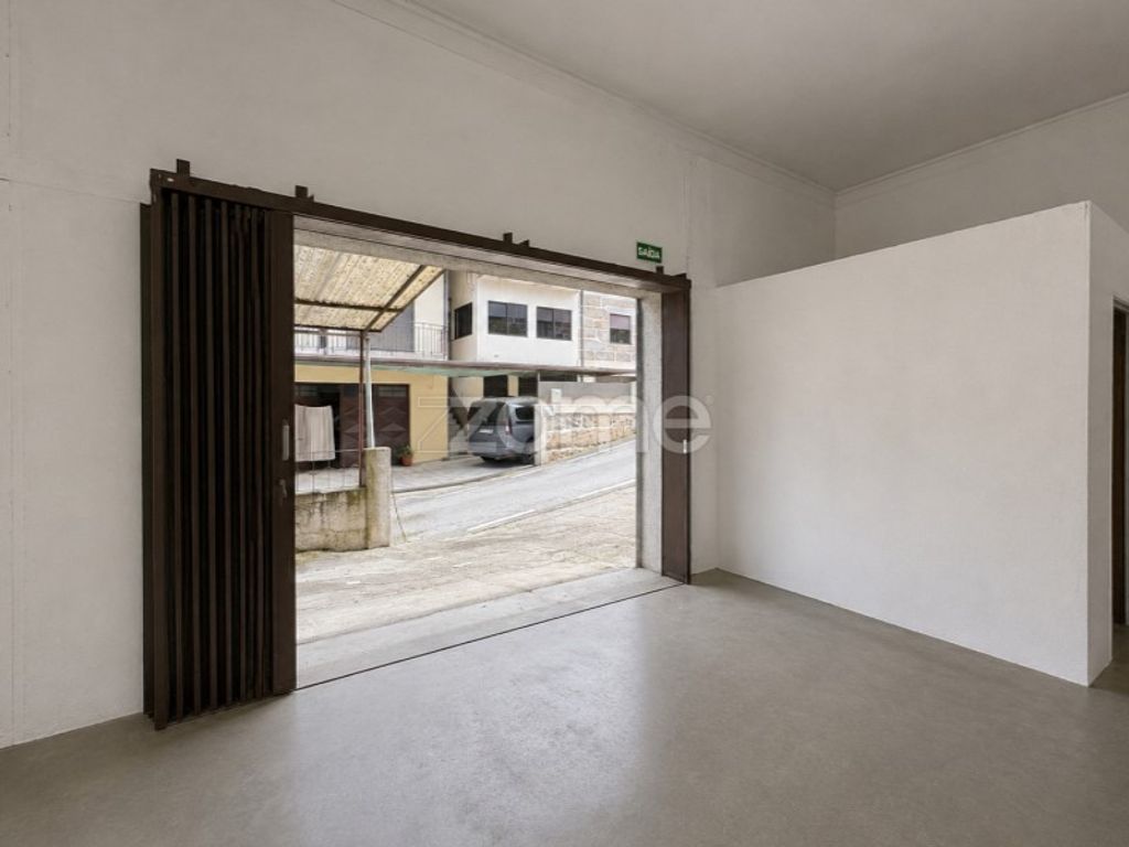 Luxury House for sale in Penafiel, 498 000 €, Photo 1