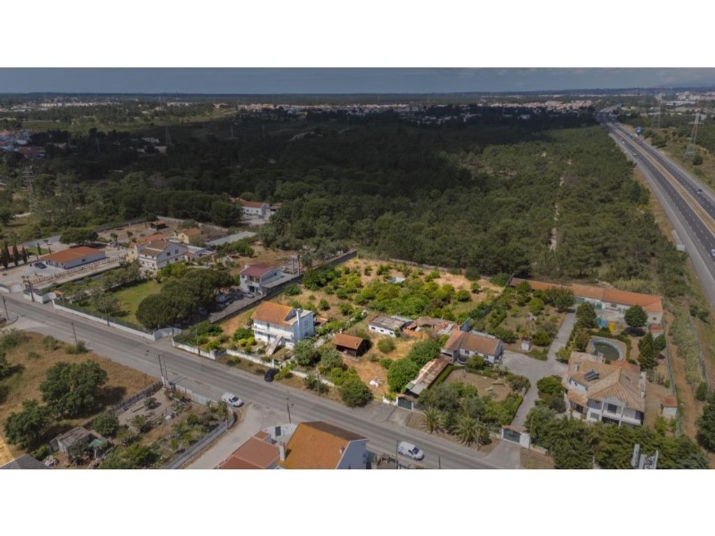 Luxury House for sale in Seixal, 415 000 €, Photo 1