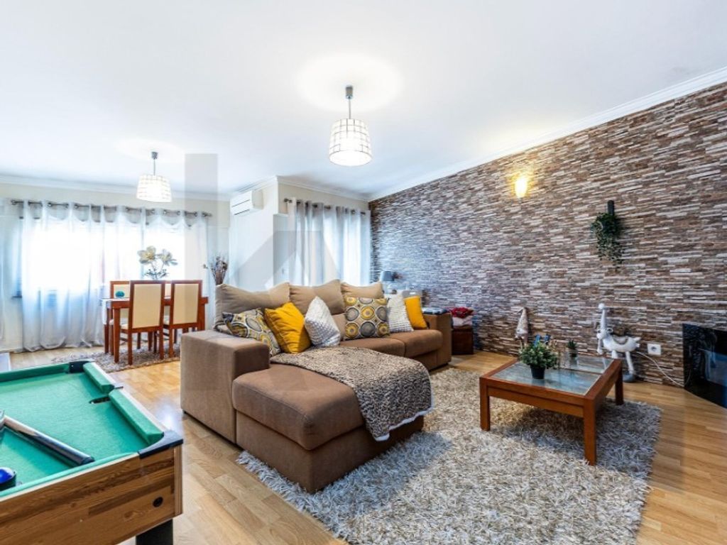 Appartement de luxe à vendre à Odivelas, 449 000 €, Photo 1