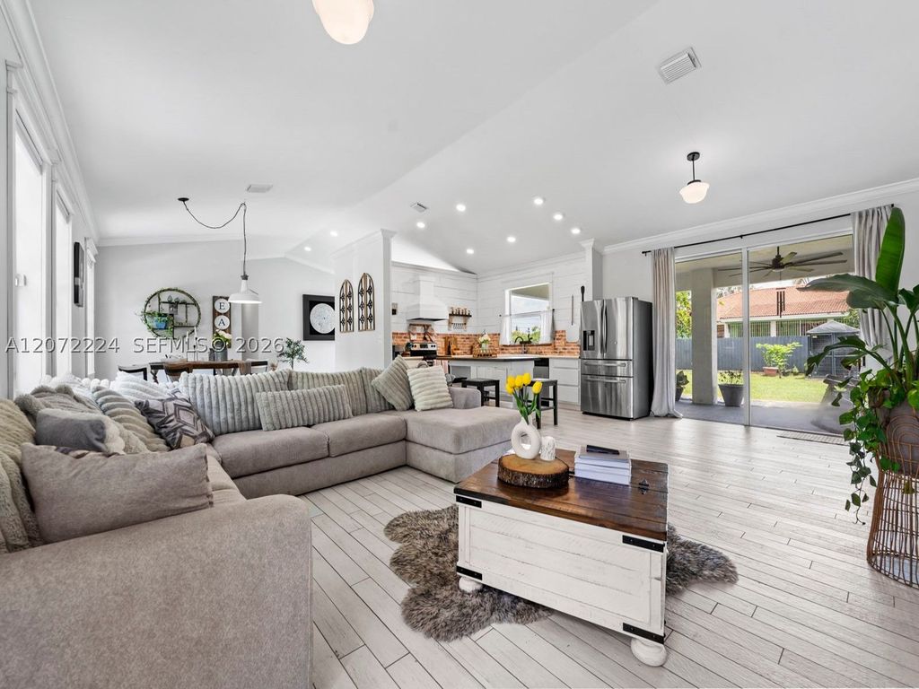 Maison de luxe à vendre à Homestead, 688 250 €, Photo 1