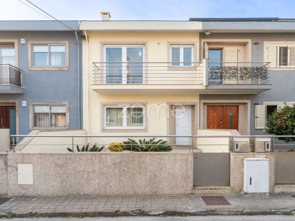 Maison de luxe à vendre à Matosinhos, 540 000 €, Photo 2