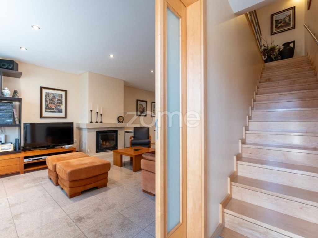 Maison de luxe à vendre à Matosinhos, 540 000 €, Photo 3
