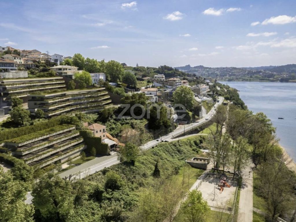 Luxury Apartment for sale in Gondomar, 750 000 €, Photo 3
