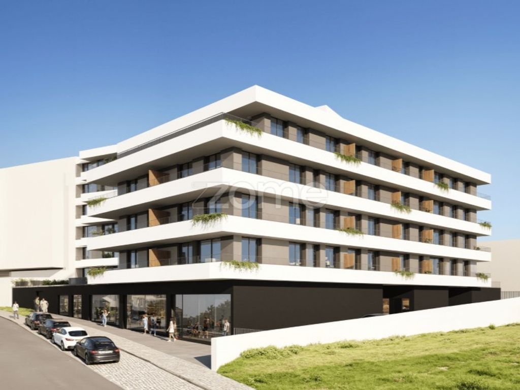 Appartement de luxe à vendre à Paços de Ferreira, 415 000 €, Photo 4