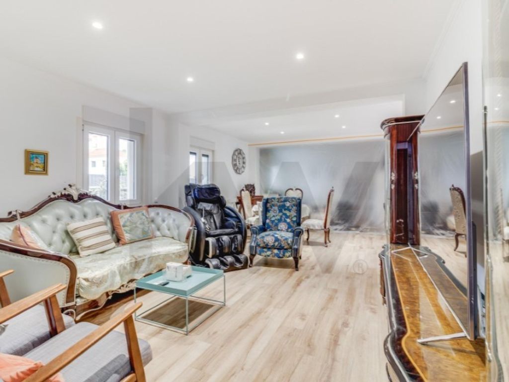 Maison de luxe à vendre à Lisbon, 1 080 000 €, Photo 5
