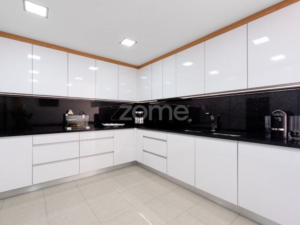 Luxury Apartment for sale in Gondomar, 440 000 €, Photo 6