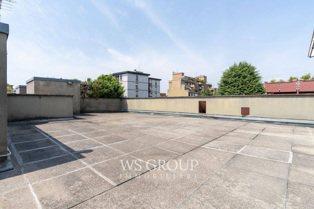 Appartement de luxe à vendre à Monza, 565 000 €, Photo 3