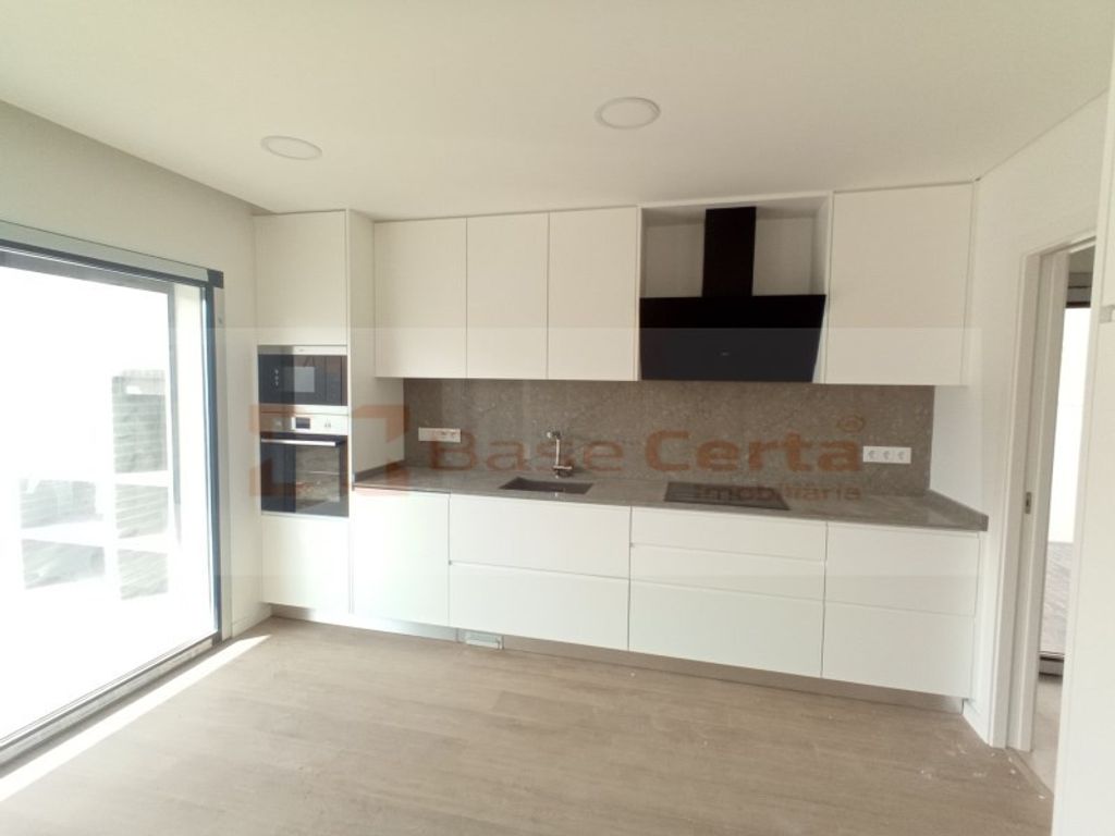 Maison de luxe à vendre à Loures, 790 000 €, Photo 4